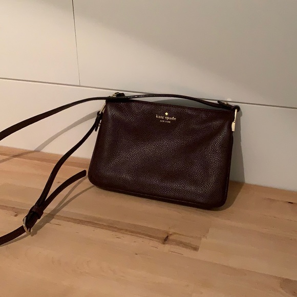 kate spade Handbags - Kate spade crossbody bag deep maroon
